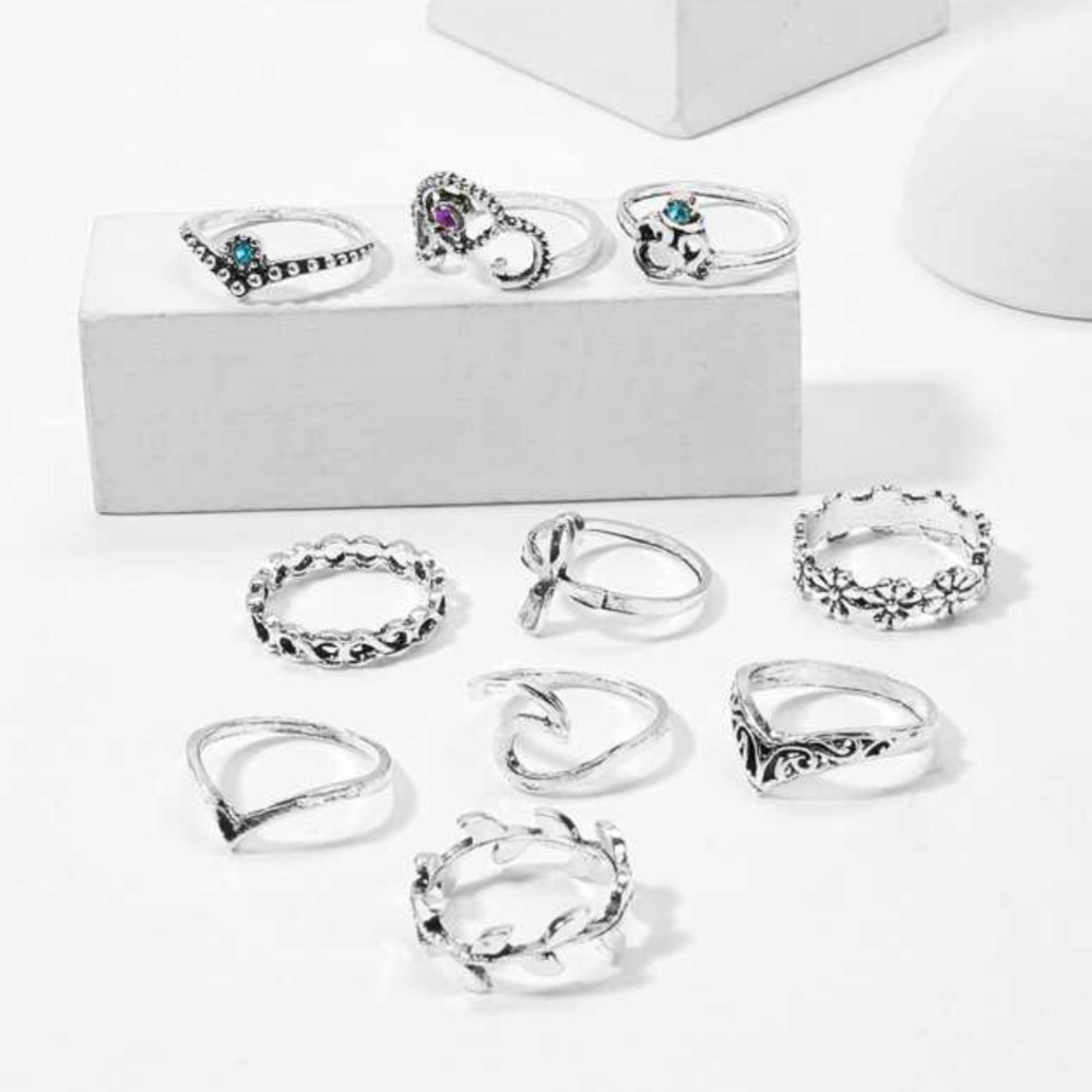 Flower and Leaf Rings (10 pieces)